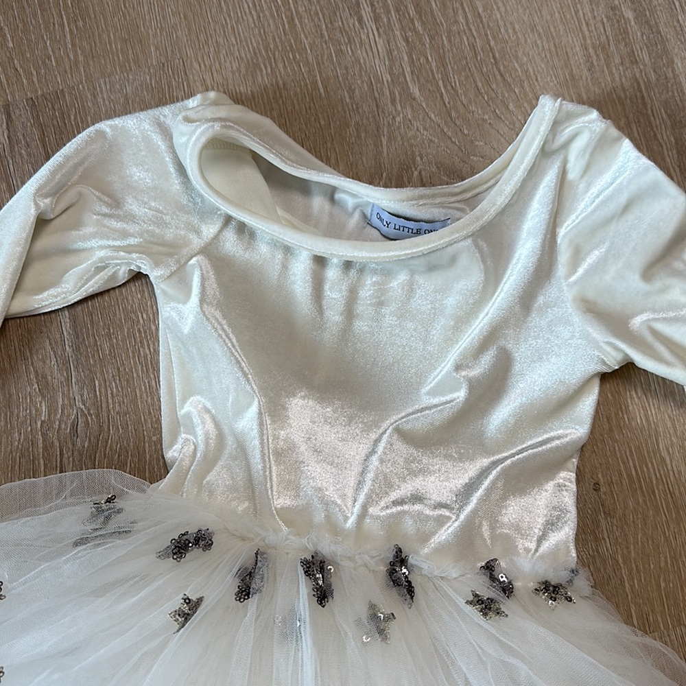 Only little once size 8 tutu Star dress - Picture 2 of 5